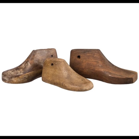 Set of 3 Vintage Antique Wooden Shoe Forms Rustic Shoe Mold Kids size Industrial - Picture 2 of 5